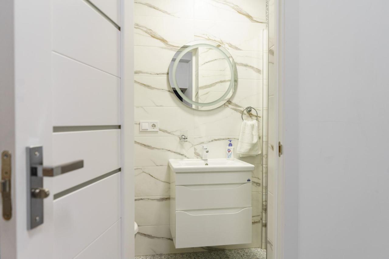 Charming Apartments In The Heart Of Lviv - Valova, Nasypna Str Εξωτερικό φωτογραφία