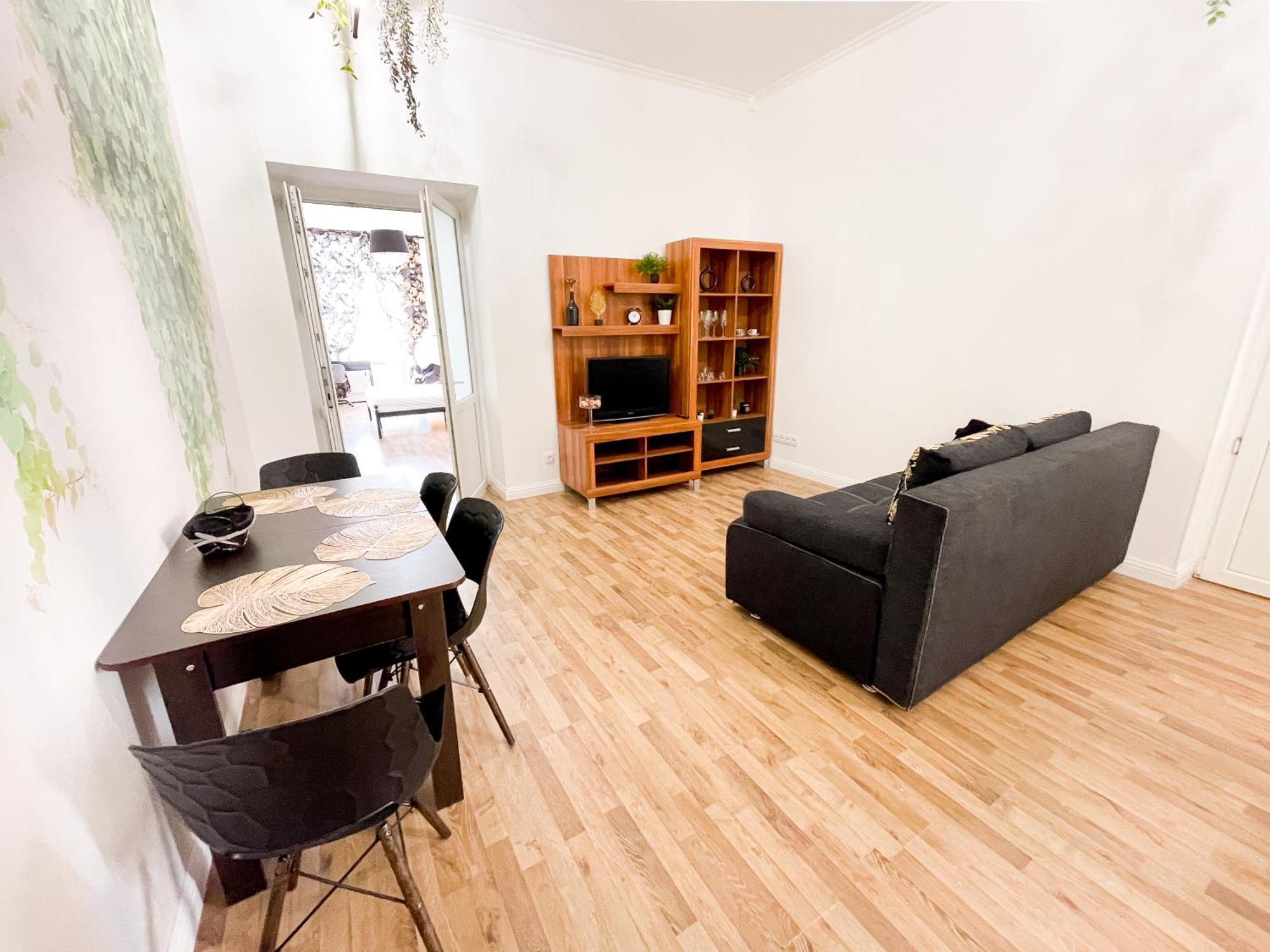 Charming Apartments In The Heart Of Lviv - Valova, Nasypna Str Εξωτερικό φωτογραφία