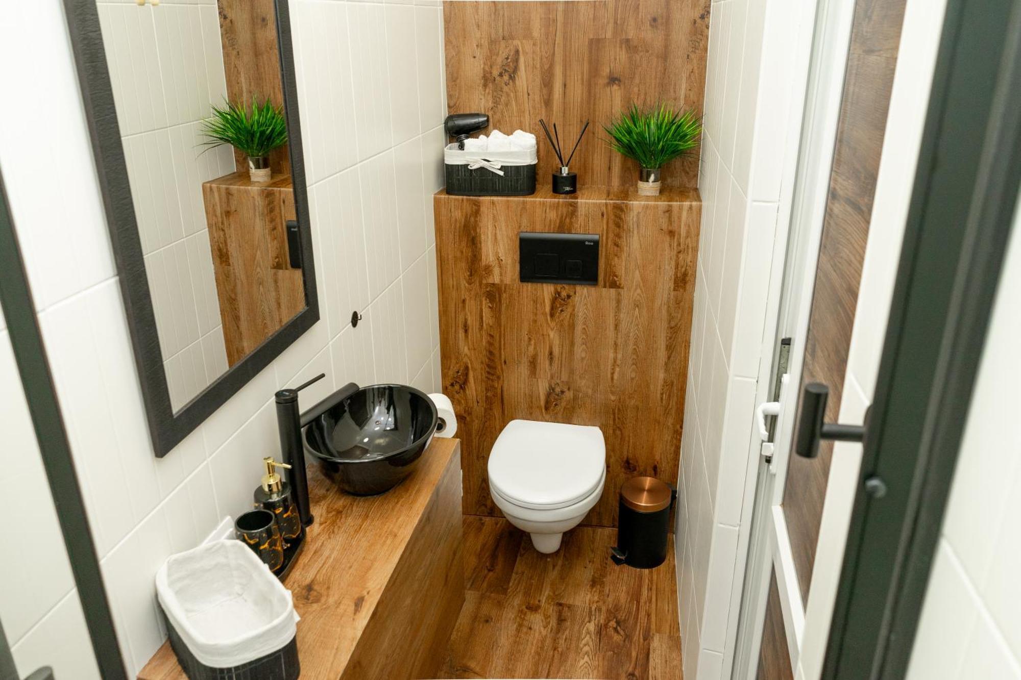 Charming Apartments In The Heart Of Lviv - Valova, Nasypna Str Εξωτερικό φωτογραφία