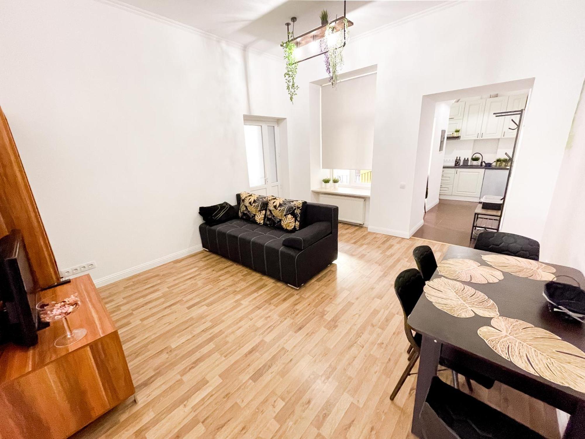 Charming Apartments In The Heart Of Lviv - Valova, Nasypna Str Εξωτερικό φωτογραφία